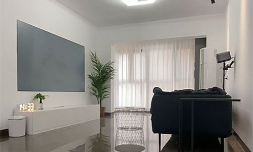 星河丹堤103平現(xiàn)代簡約三居室，簡約線條營造的美感