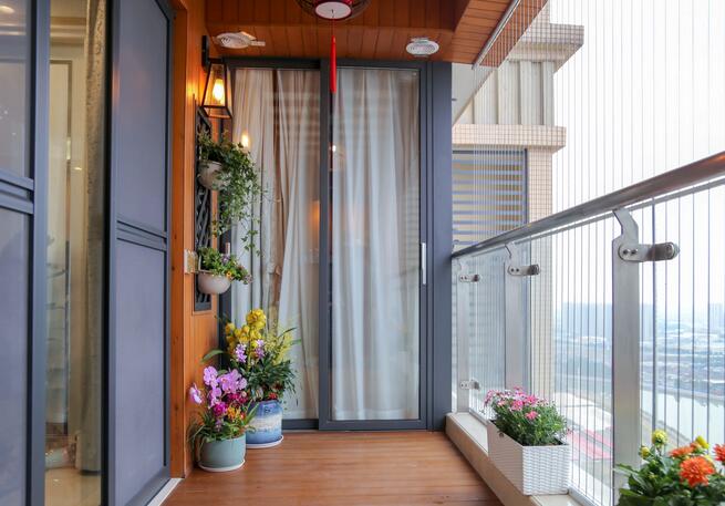 陽臺裝修時，需要吊頂嗎？