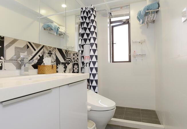 家里有老人，衛(wèi)生間怎樣裝修更合理？