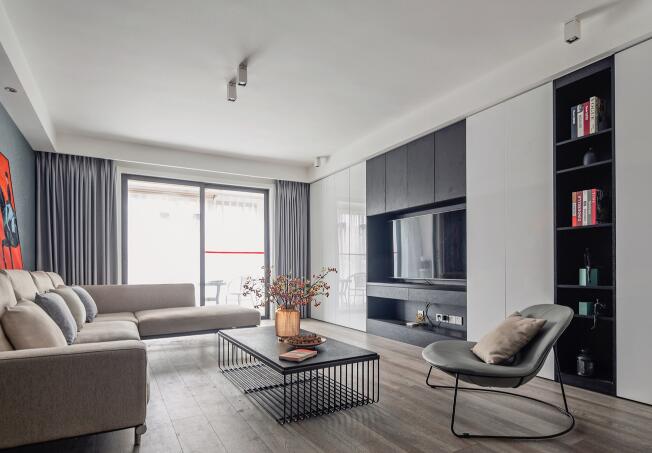 客廳與陽臺之間怎樣裝修更好？