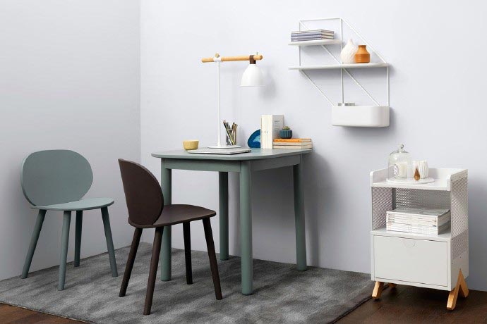 極簡風餐廳餐桌設計，簡約到極致也是一種美