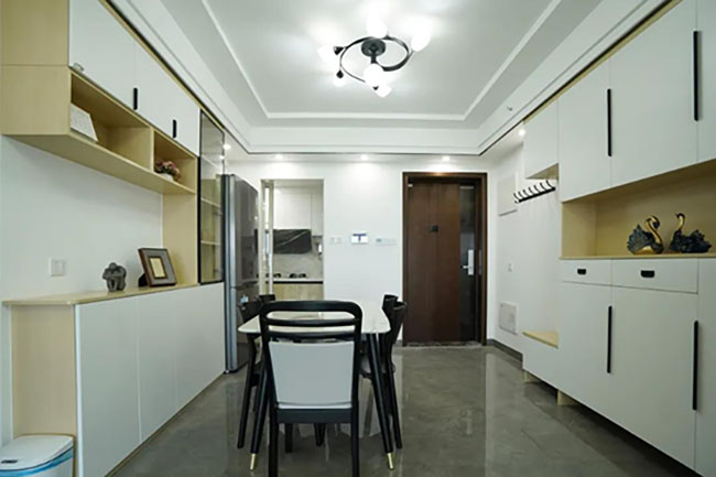 三室兩廳現(xiàn)代簡約風(fēng)，功能性極強(qiáng)，清淡雅致的溫馨之家