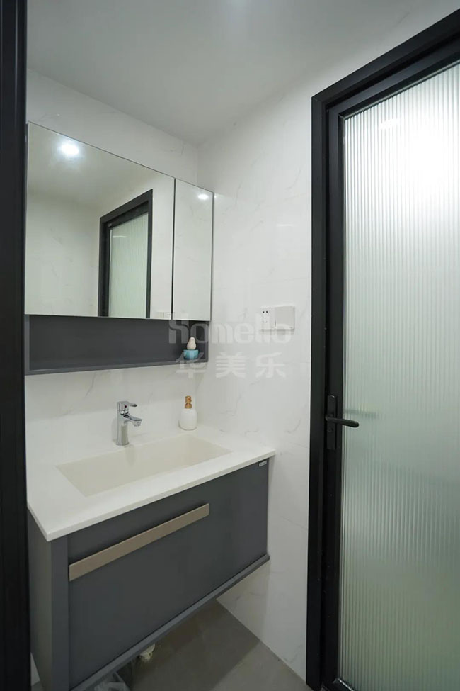 三室兩廳現(xiàn)代簡約，溫馨清新的居所，充滿煙火氣的生活